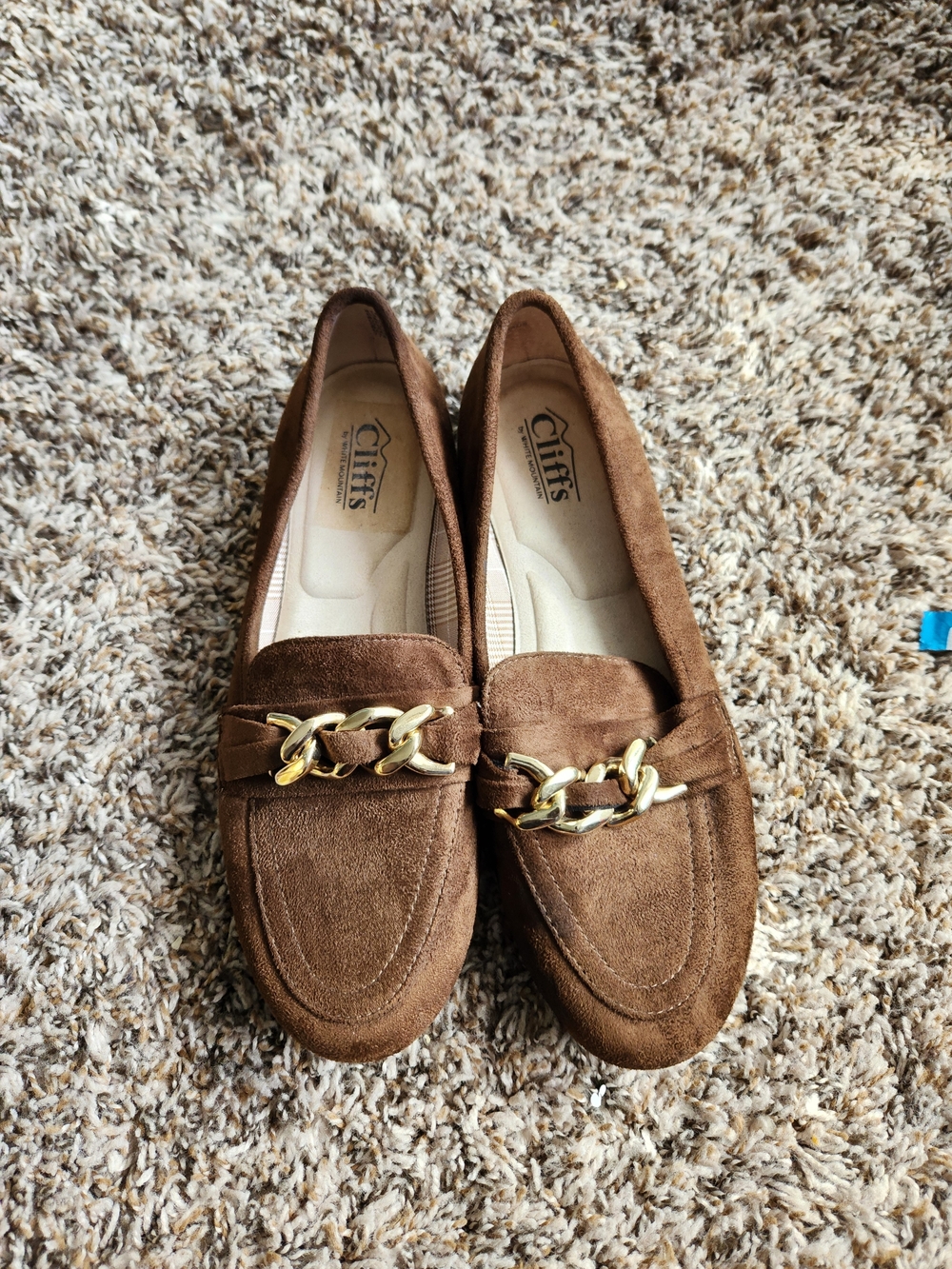 Cliffs by White Mountain Brown Suede Chain Loafers